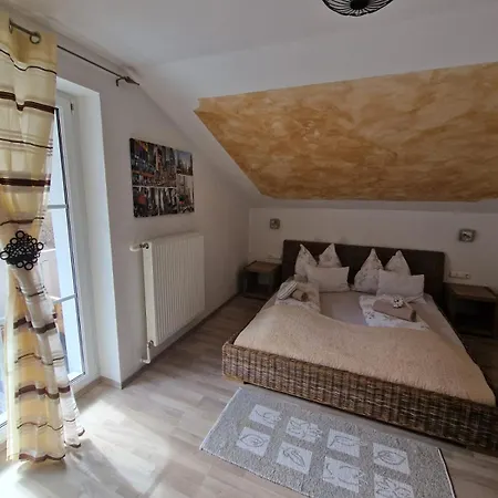 Haus Emily Bed and breakfast