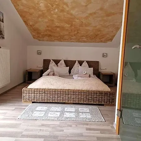 Haus Emily Bed and breakfast 3*
