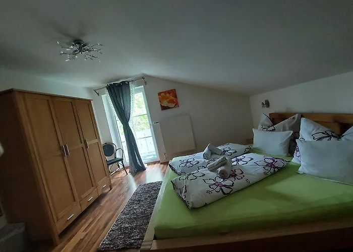 Bed & Breakfast Haus Emily 3*